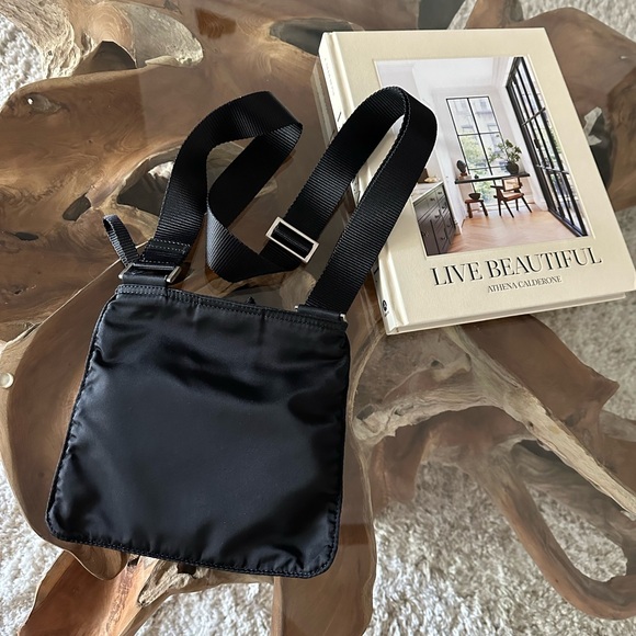 Excellent condition PRADA mini crossbody - Picture 7 of 10